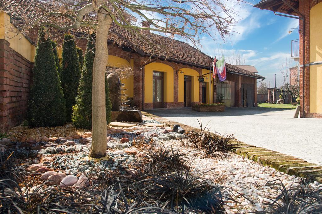 Bed and Breakfast Casa Del Grande Vecchio Airasca Exteriér fotografie