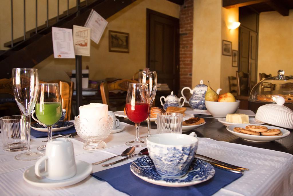 Bed and Breakfast Casa Del Grande Vecchio Airasca Exteriér fotografie