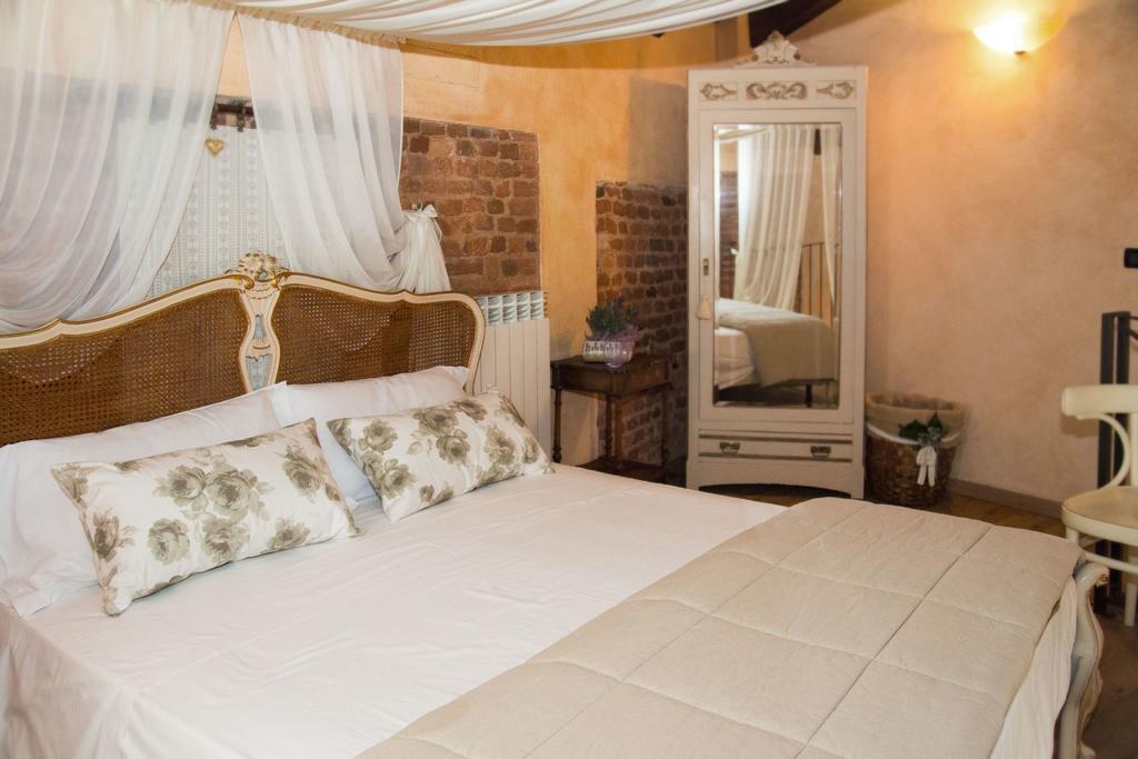 Bed and Breakfast Casa Del Grande Vecchio Airasca Exteriér fotografie