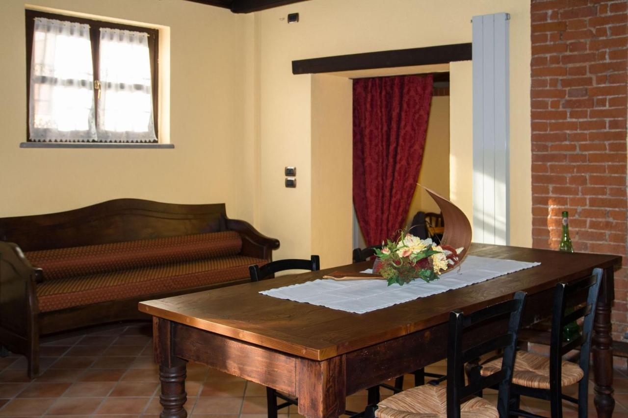 Bed and Breakfast Casa Del Grande Vecchio Airasca Exteriér fotografie