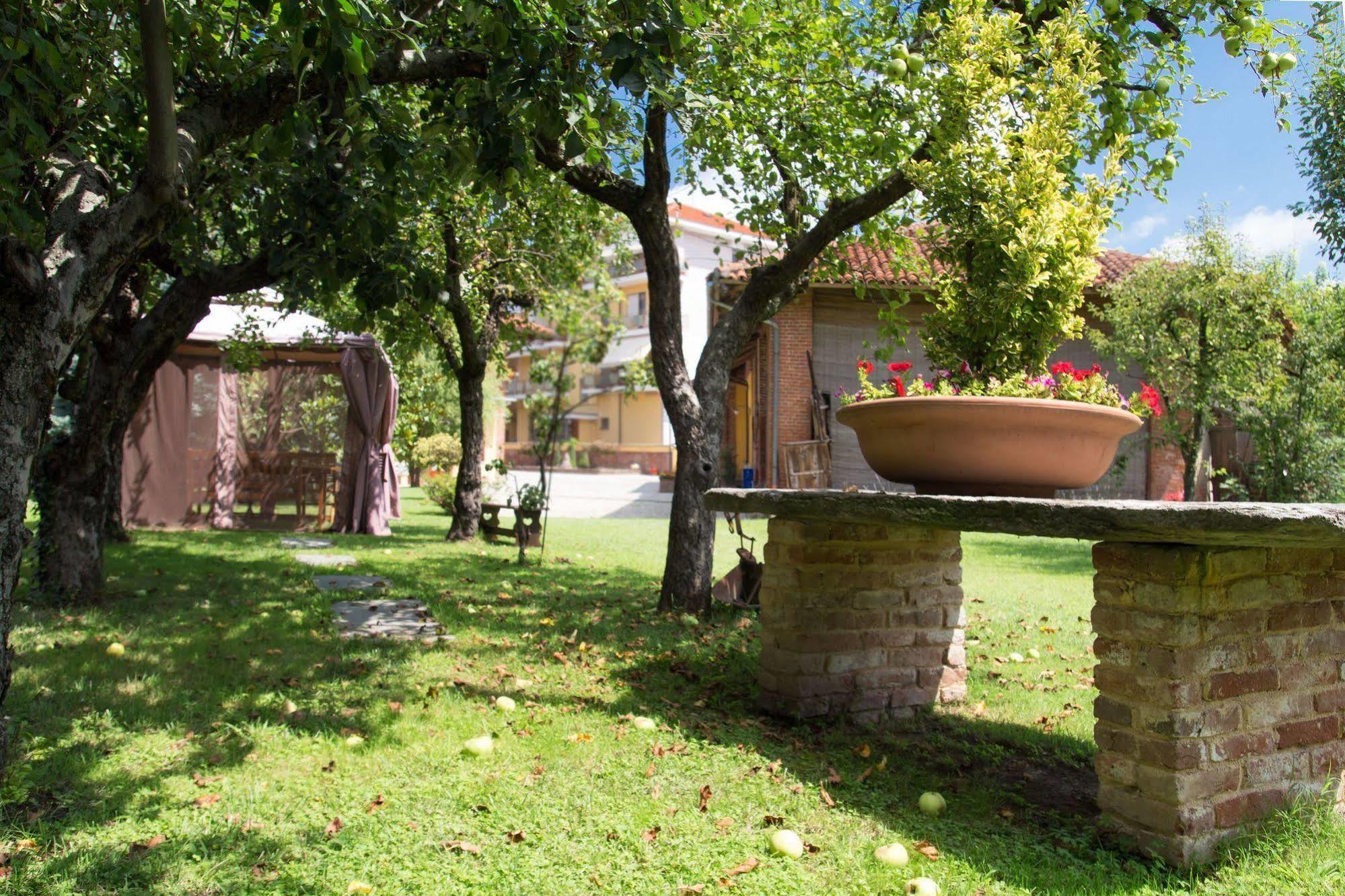 Bed and Breakfast Casa Del Grande Vecchio Airasca Exteriér fotografie